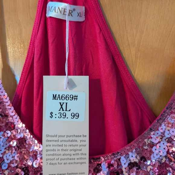 MANER Pink Sequin Tank Top - Picture 2 of 3